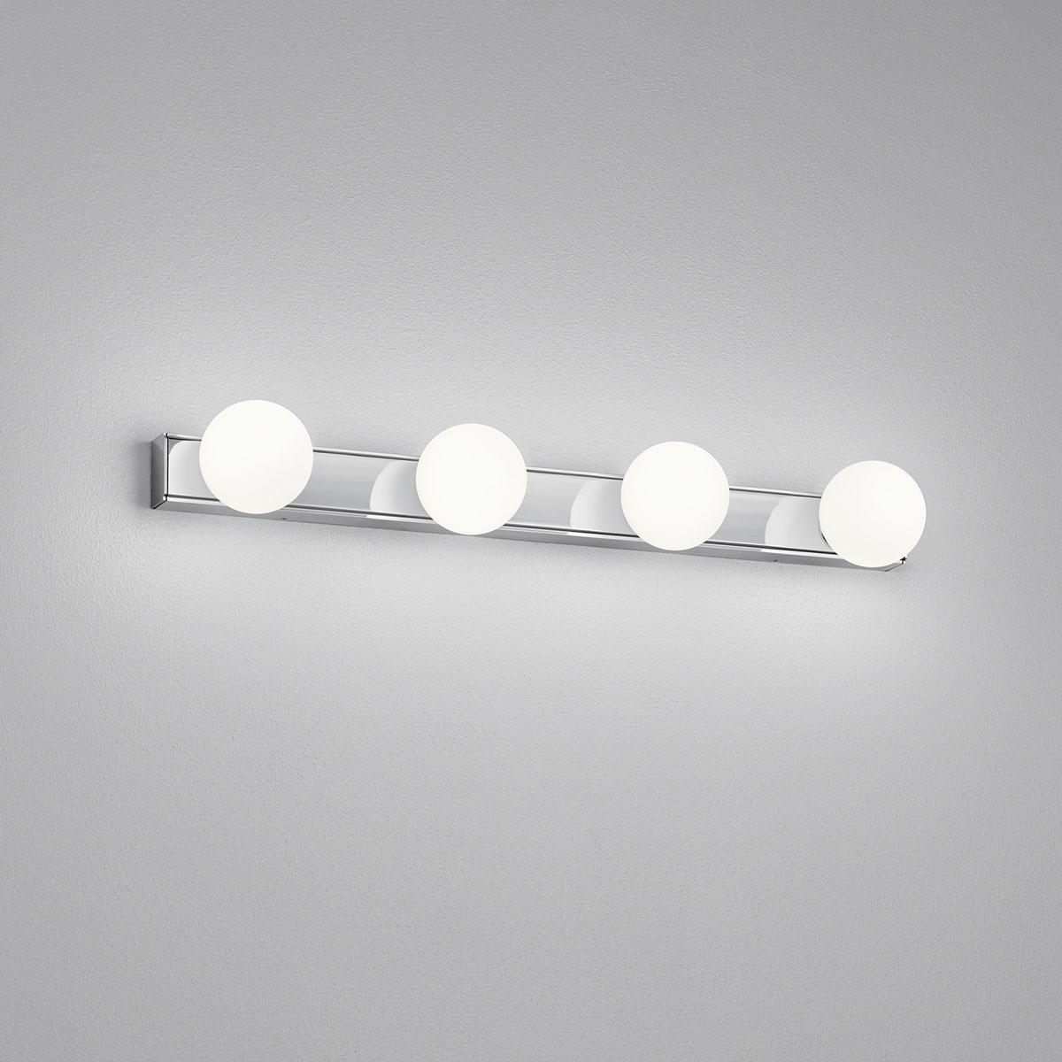 Helestra Lis LED Wand- / SpiegelleuchteChrom