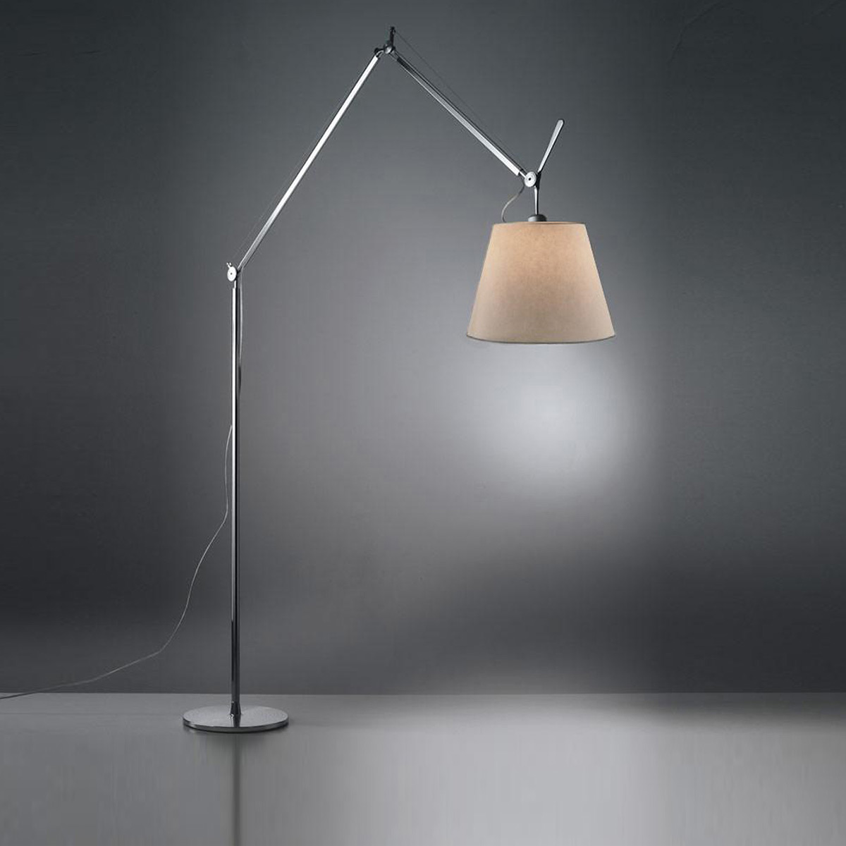 Tolomeo Mega Terra LED, 2700 K mit Schnurdimmer