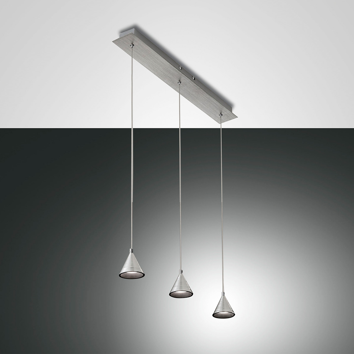 Fabas Luce Delta LED Pendelleuchte, 3-flg.Aluminium satiniert