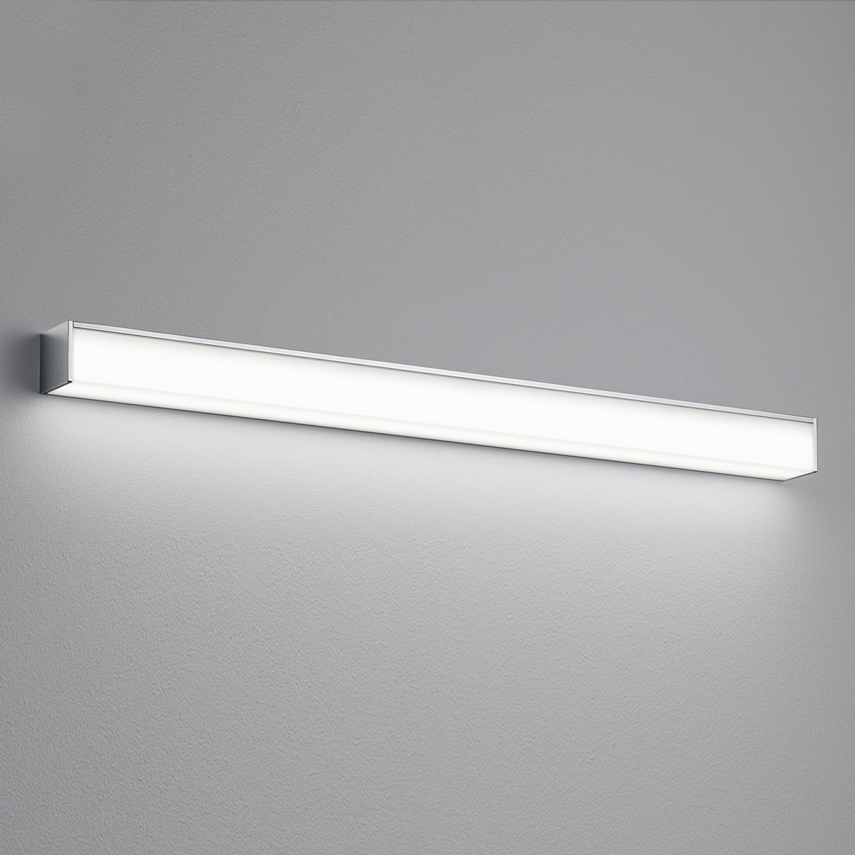 Helestra Nok LED Wand- / SpiegelleuchteLänge: 90 cm, Chrom