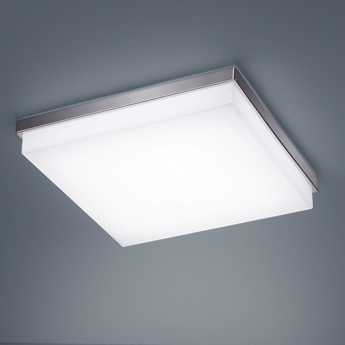 Helestra Cosi LED Deckenleuchte31,5 x 31,5 cm, Nickel matt / Glas satiniert