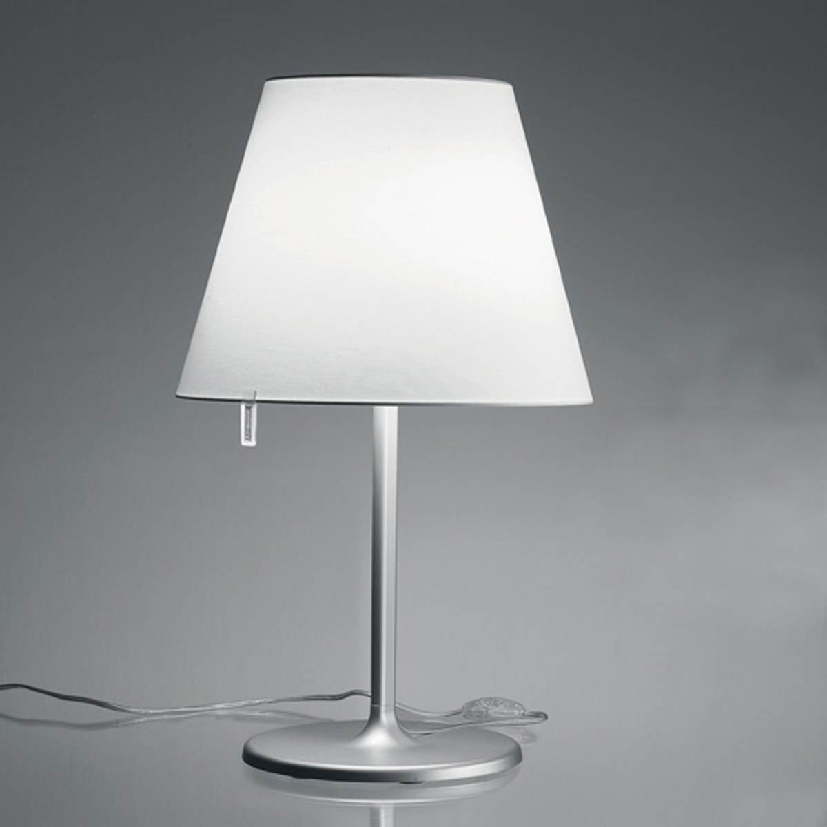 Artemide Melampo Tavoloaluminiumgrau