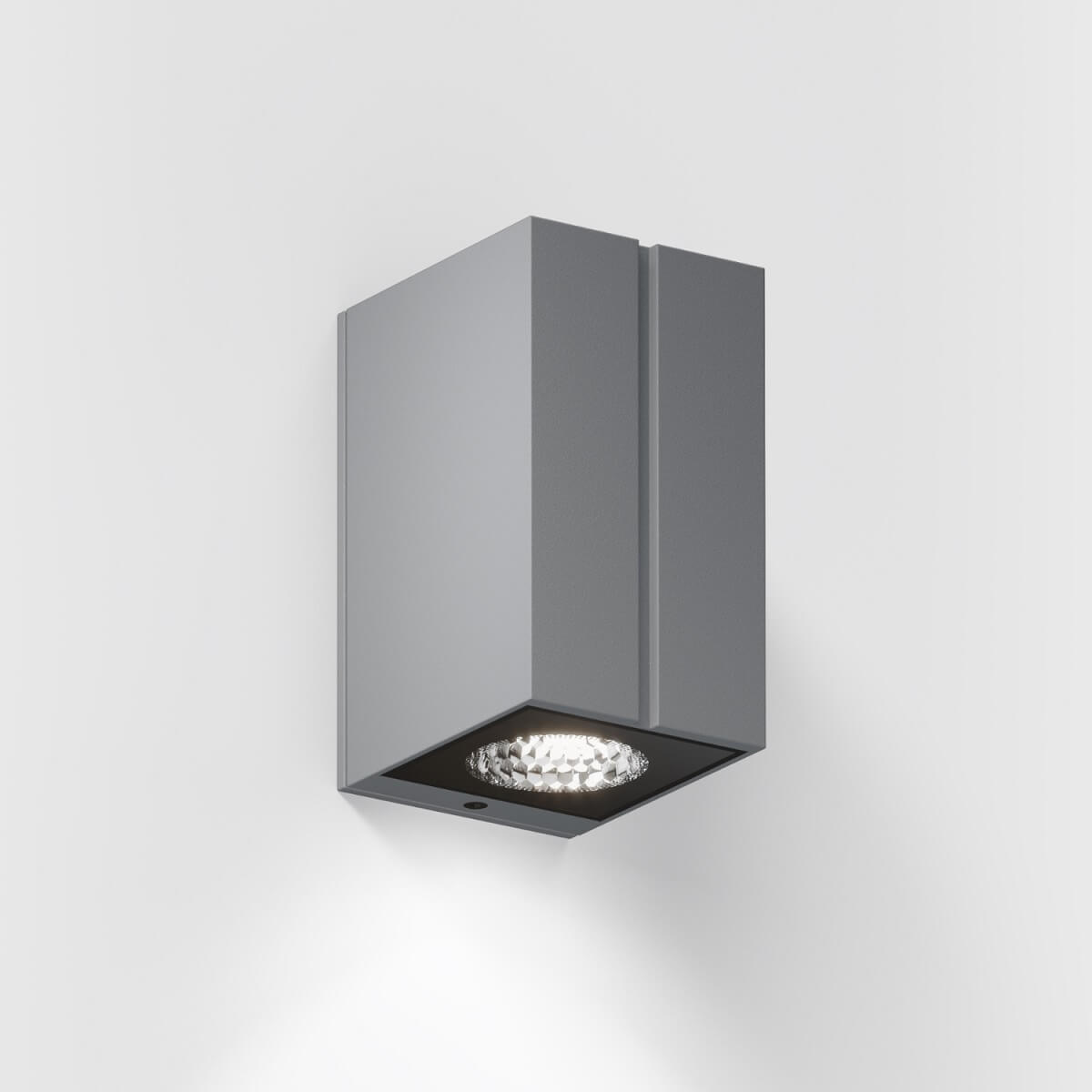 IP44.de Cut One LED Außenwandleuchtespace grey (grau)