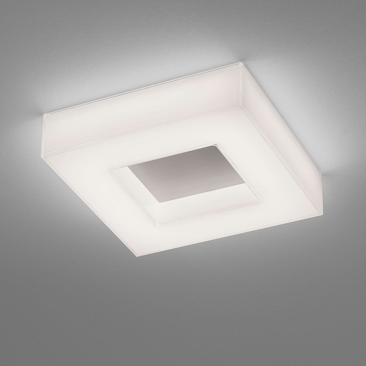 Helestra Cosi LED Wand- / Deckenleuchte, 30 x 30 cmNickel matt / Glas satiniert